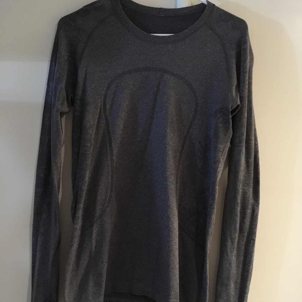 Lululemon special edition heathered Black swiftly